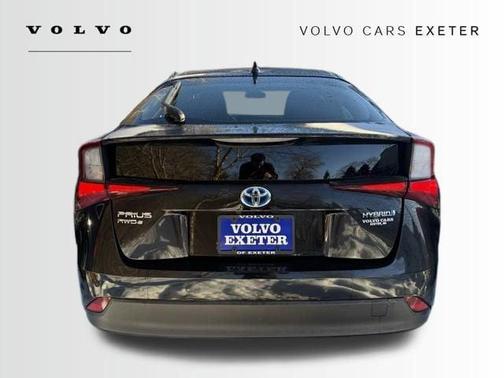 2022 Toyota Prius LE