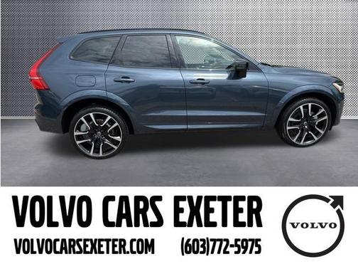 2025 Volvo XC60 B5 Ultra