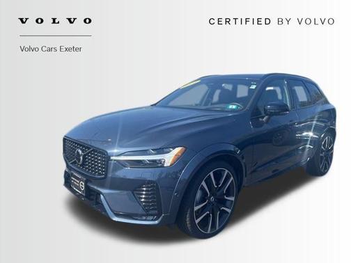 2025 Volvo XC60 B5 Ultra