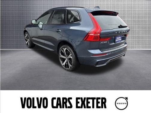 2025 Volvo XC60 Plug-In Hybrid T8 Ultra