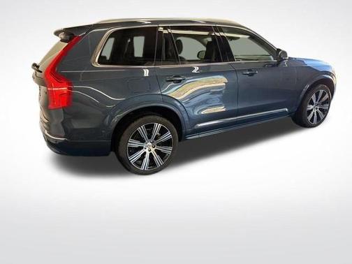 2024 Volvo XC90 B6 Plus Bright Theme 7-Seater