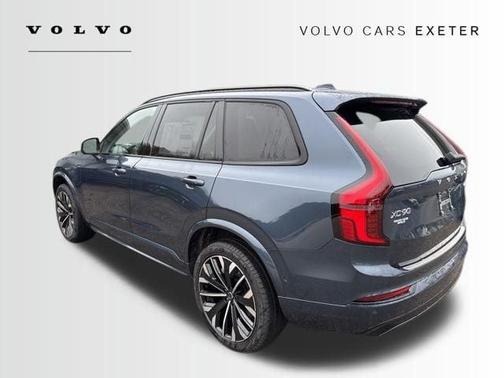 2026 Volvo XC90 B6 Ultra Dark Theme 7-Seater