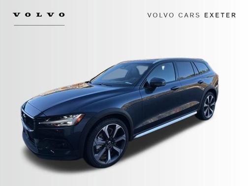 2026 Volvo V60 Cross Country B5 Ultra