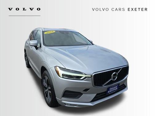 Bright Silver Metallic 2021 Volvo XC60 T5 Momentum