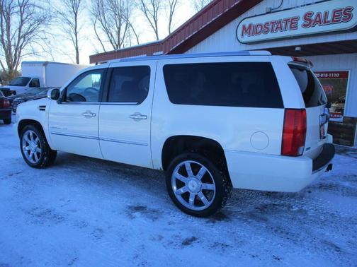 2010 Cadillac Escalade ESV Premium