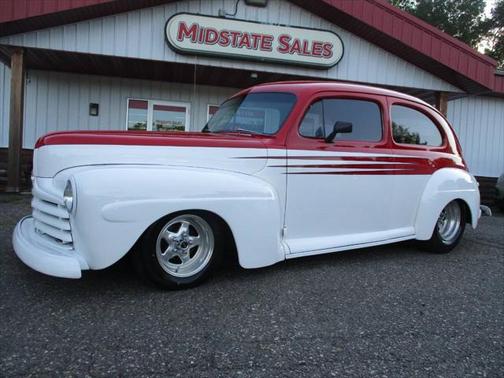 1947 Ford Deluxe Base