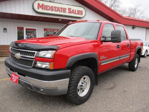 2005 Chevrolet Silverado 2500 LS H/D Crew Cab