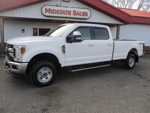 Oxford White 2019 Ford F-250 XLT