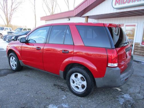 2004 Saturn Vue Base