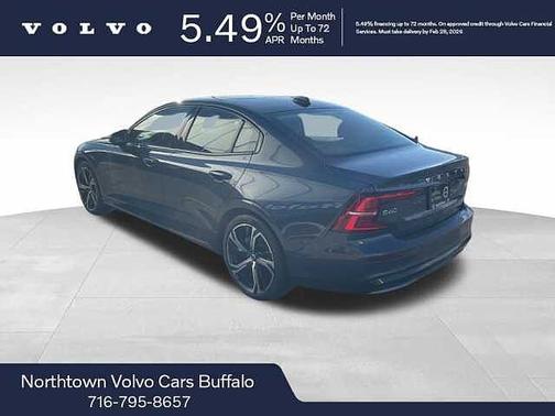 2023 Volvo S60 Plus