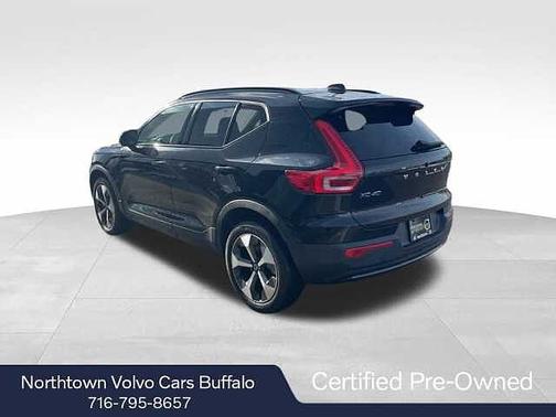 2023 Volvo XC40 Plus