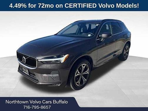 2022 Volvo XC60 B5 Momentum