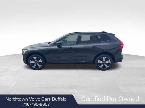 2025 Volvo XC60 Core