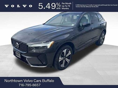 2025 Volvo XC60 Core