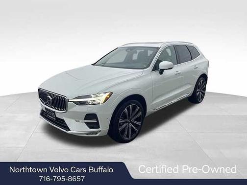 2023 Volvo XC60 B5 Ultimate Bright Theme