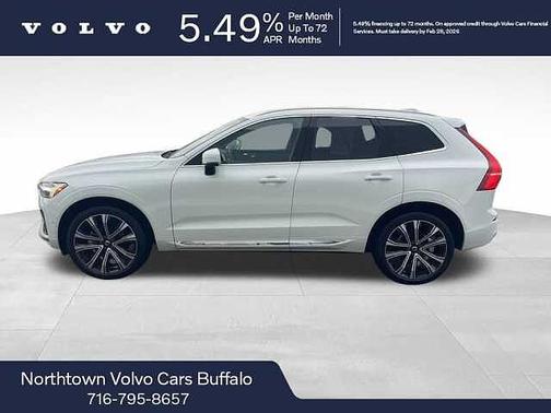 2023 Volvo XC60 B5 Ultimate Bright Theme