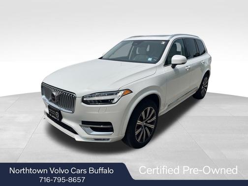 2025 Volvo XC90 B5 Core