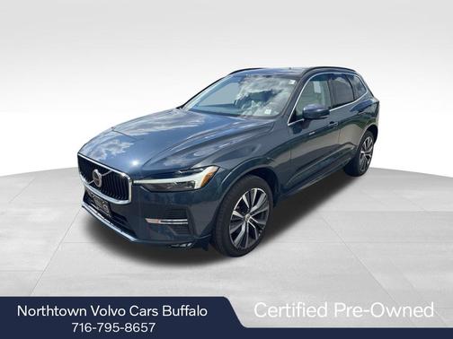 2022 Volvo XC60 B5 Momentum