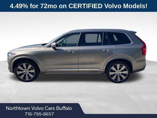 2022 Volvo XC90 T6 Inscription