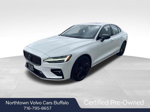 2024 Volvo S60 B5 Plus Black Edition