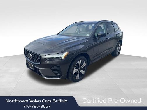 2025 Volvo XC60 Plug-In Hybrid T8 Core