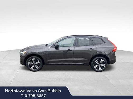 2025 Volvo XC60 Plug-In Hybrid T8 Core