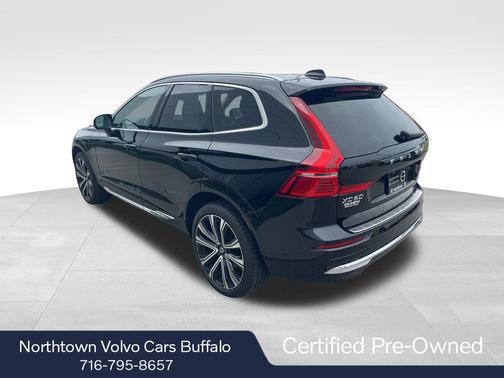 2023 Volvo XC60 B6 Ultimate Bright Theme