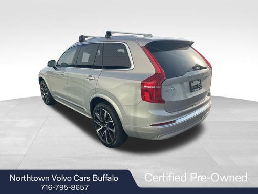 2023 Volvo XC90 B5 Plus
