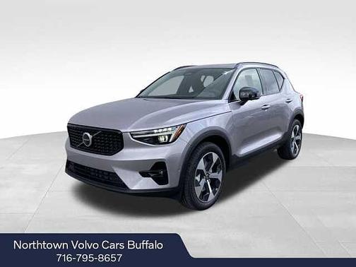 2026 Volvo XC40 Plus