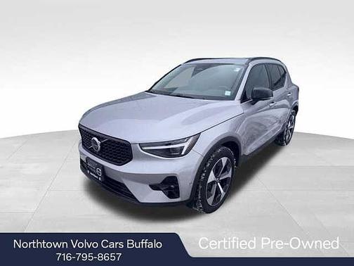 2026 Volvo XC40 Plus