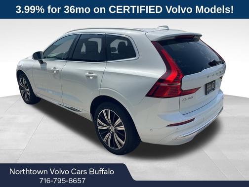 2022 Volvo XC60 B6 Inscription