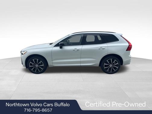 2025 Volvo XC60 B5 Plus