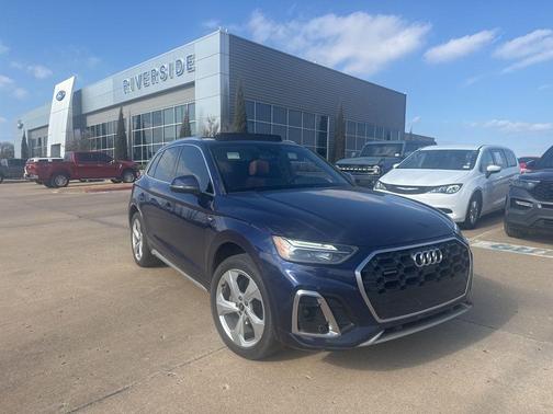 2022 Audi Q5 45 S line quattro Premium