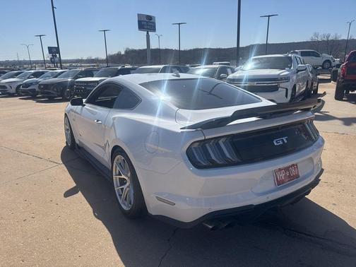 2022 Ford Mustang GT Premium