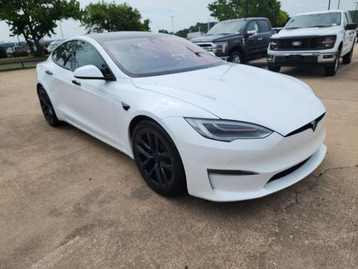 2022 Tesla Model S Base