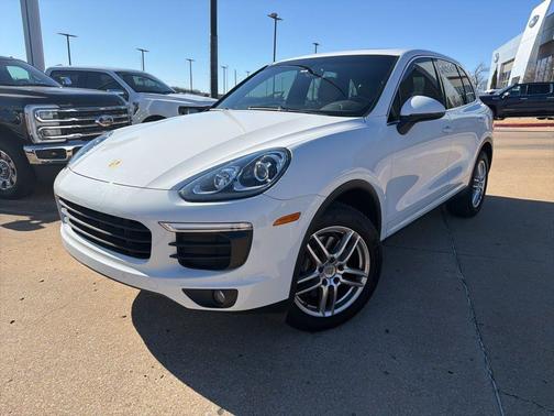 2016 Porsche Cayenne Base