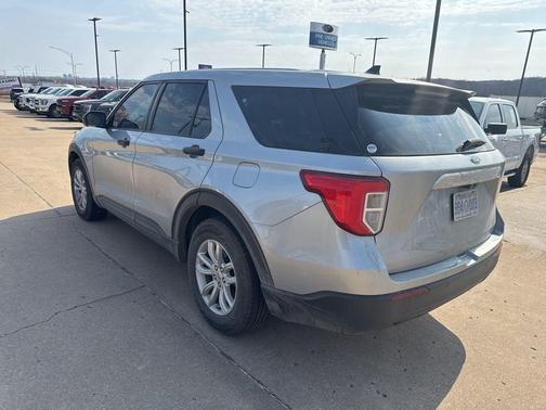 2021 Ford Explorer Base