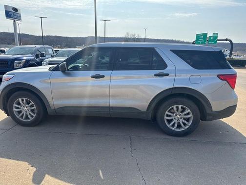 2021 Ford Explorer Base