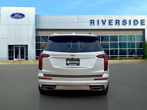 2020 Cadillac XT6 Premium Luxury FWD