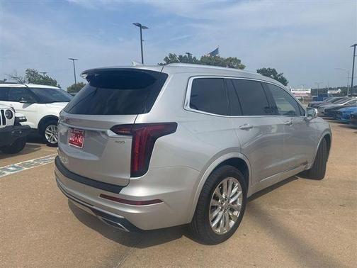 2020 Cadillac XT6 Premium Luxury FWD
