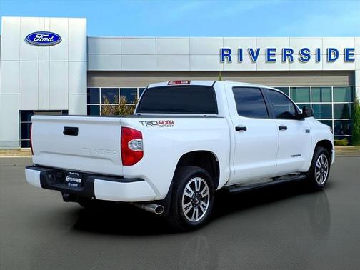 2019 Toyota Tundra SR5