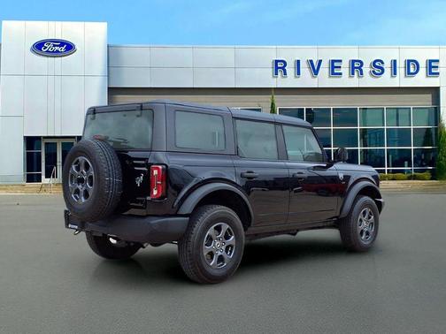 Shadow Black 2024 Ford Bronco Big Bend