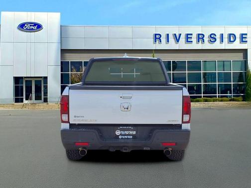 2021 Honda Ridgeline Black Edition