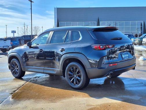 2024 Mazda CX-50 2.5 S Preferred Package