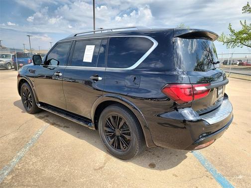2019 INFINITI QX80 Luxe