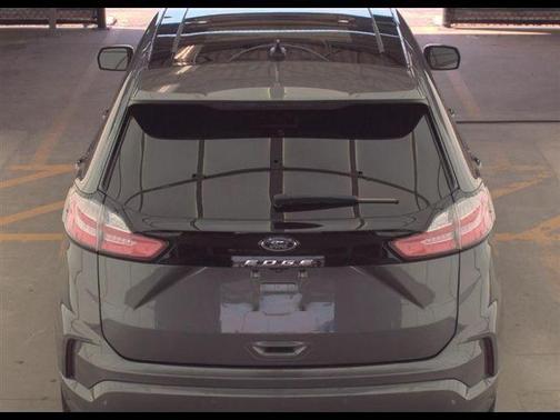 2022 Ford Edge ST Line