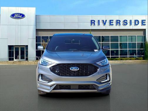 2022 Ford Edge ST Line