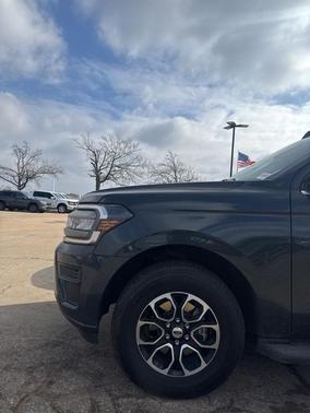 2024 Ford Expedition XLT