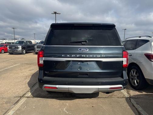 2024 Ford Expedition XLT