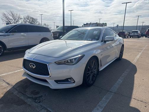 2017 INFINITI Q60 3.0t Red Sport 400